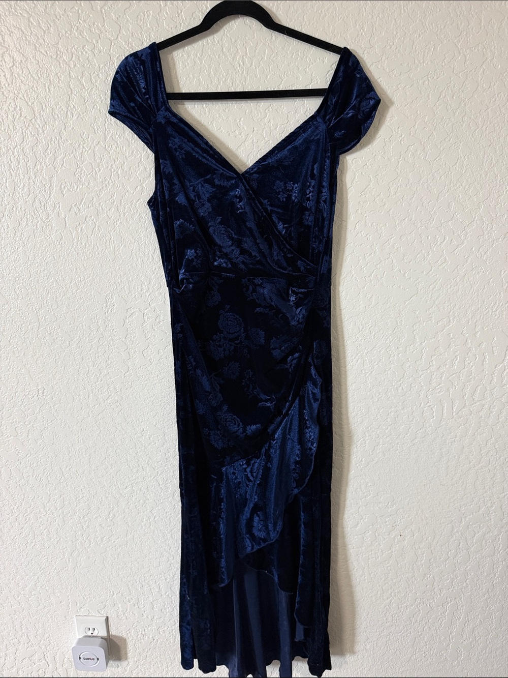 JJs House Navy Blue One-Shoulder Velvet Floral Dress